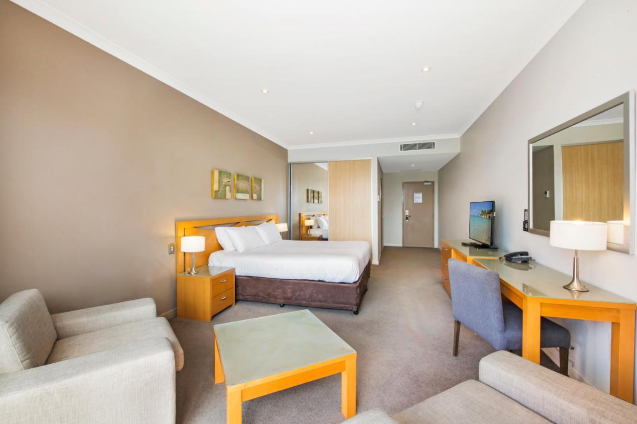 Mercure Kooindah Waters Central Coast Wyong Exterior photo