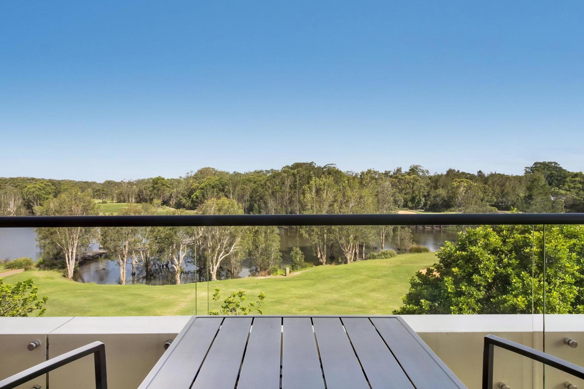 Mercure Kooindah Waters Central Coast Wyong Exterior photo