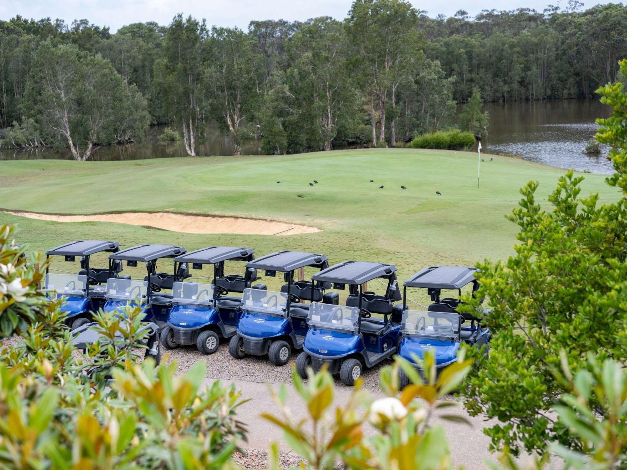 Mercure Kooindah Waters Central Coast Wyong Exterior photo