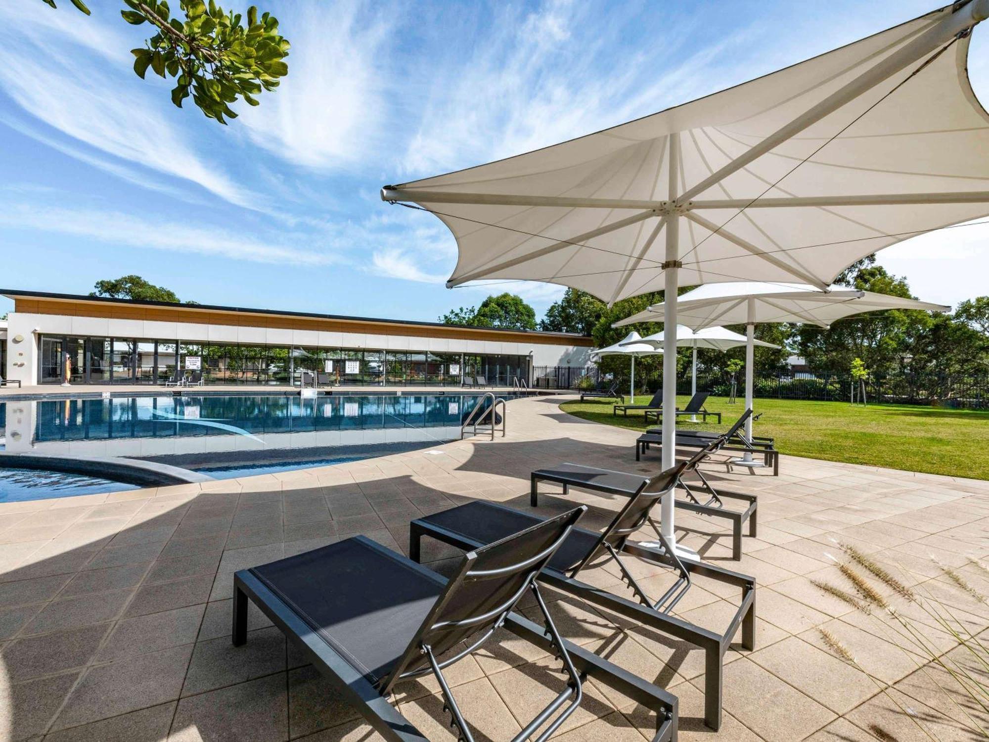 Mercure Kooindah Waters Central Coast Wyong Exterior photo