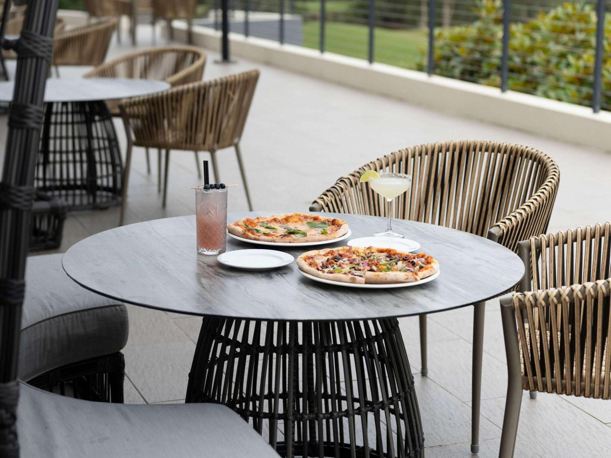 Mercure Kooindah Waters Central Coast Wyong Exterior photo